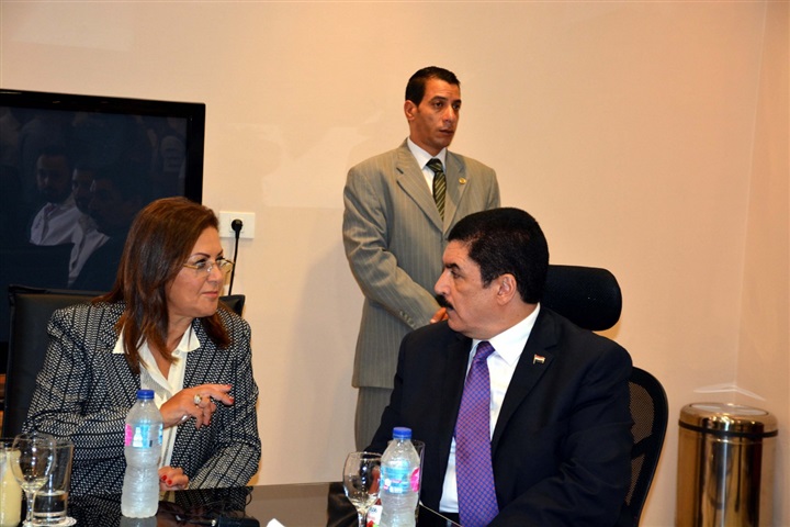 وزيرة التخطيط تتفقد أكبر مستشفي للأطفال في الشرق الأوسط بشبرا الخيمة 