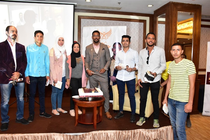 "الأسرار الـ 7 للثراء السريع".. اكتشافات في عالم الأستثمار