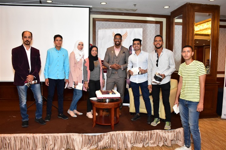 "الأسرار الـ 7 للثراء السريع".. اكتشافات في عالم الأستثمار