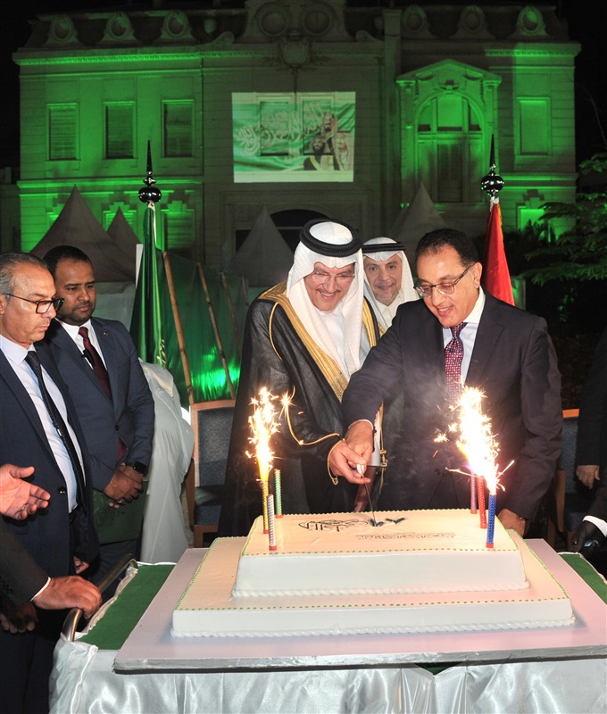 في احتفالات اليوم الوطنى الـ98 السفير السعودى:"مصر ميزها الله في كتابه العزير"