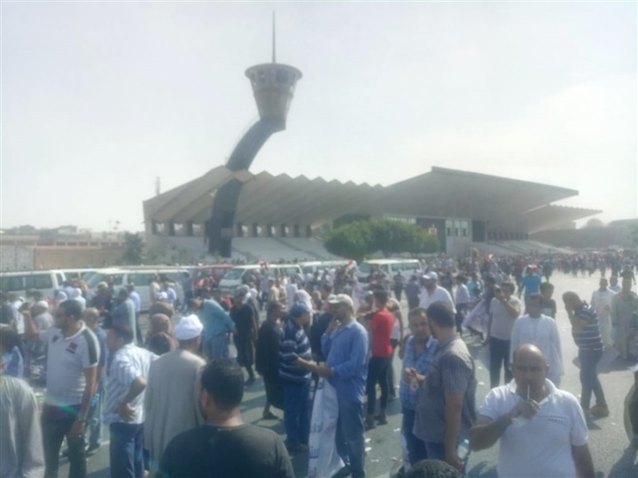 بالصور.. ننشر احتفالات المواطنين المصريين في عدد من الميادين والمحافظات تاييدا للرئيس السيسي