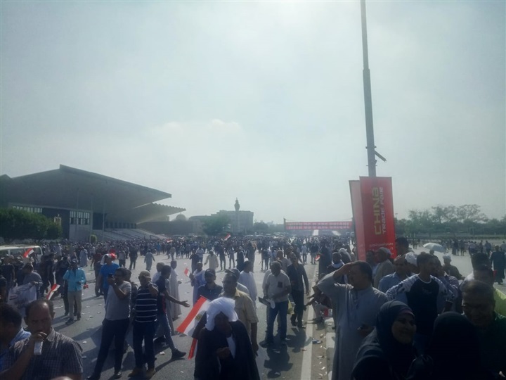 بالصور.. ننشر احتفالات المواطنين المصريين في عدد من الميادين والمحافظات تاييدا للرئيس السيسي