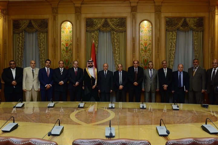 "العصار" يشهد توقيع مراسم تأسيس شركة في مجال تصنيع وإنتاج موانع التسريب