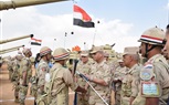 وزير الدفاع يشهد إجراءات التفتيش ورفع الكفاءة القتالية لإحدى تشكيلات المشاه الميكانيكى بالمنطقة المركزية