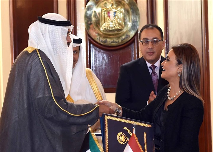 رئيس الوزراء ونظيره الكويتي يشهدان توقيع اتفاقيتين لتمويل المرحلة الثانية من برنامج تنمية سيناء بقيمة مليار دولار