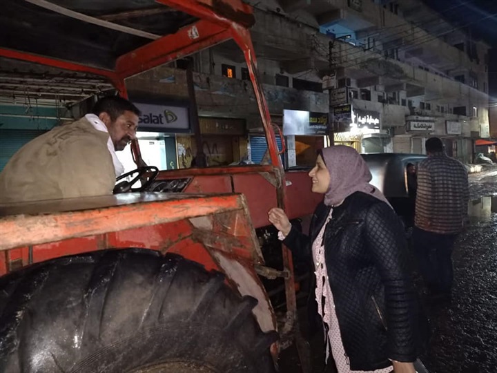 "جنود مجهولون".. عمال النظافة بكفر الشيخ يستحقون التحية