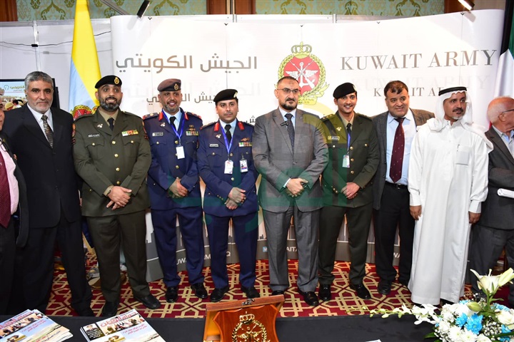 إطلالة ساحرة لنجوم الفن خلال فعاليات الأسبوع الكويتي الـ12