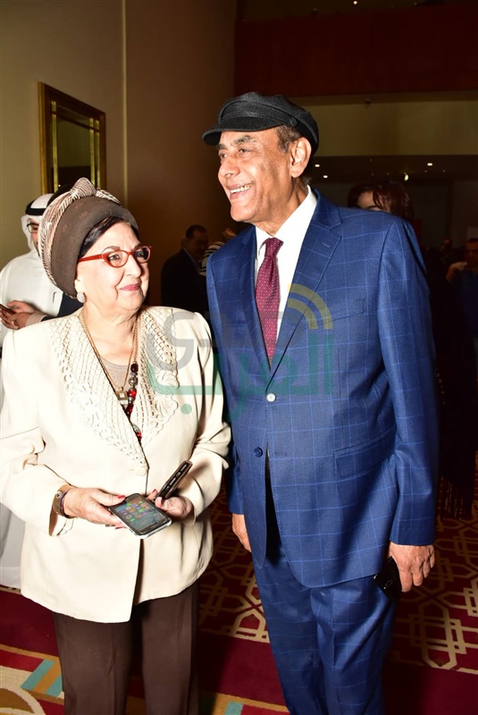 لمسة إنسانية في الأسبوع الكويتي الـ12 من وزير المالية