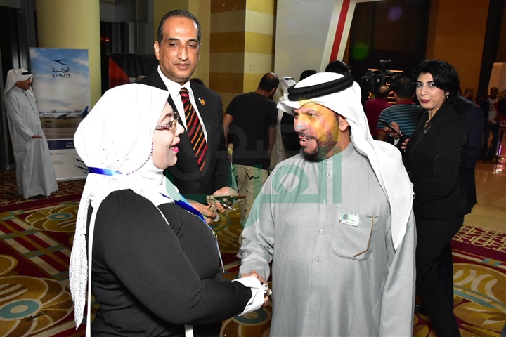 لمسة إنسانية في الأسبوع الكويتي الـ12 من وزير المالية