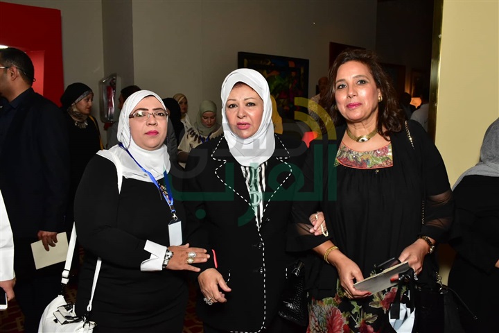 لمسة إنسانية في الأسبوع الكويتي الـ12 من وزير المالية