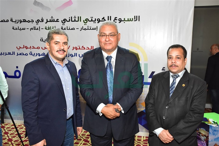 الفنانة أمل رزق تشيد بفعاليات الأسبوع الكويتي الـ12