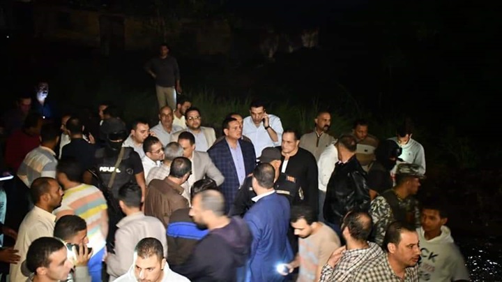 محافظ البحيرة يتوجه للإطمئنان على حالة المصابين بحريق قرية المواسير بإيتاى البارود