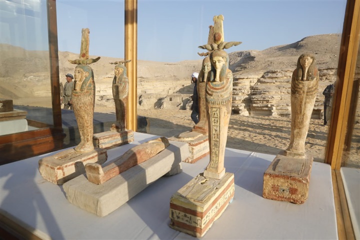 وزير الآثار يعلن عن كشف آثري جديد بمنطقة سقارة الآثرية