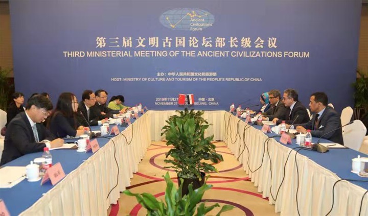 وزير الآثار ولقاءات ثنائية مع اليونان والصين بكين لمحاربة الإتجار في الآثار