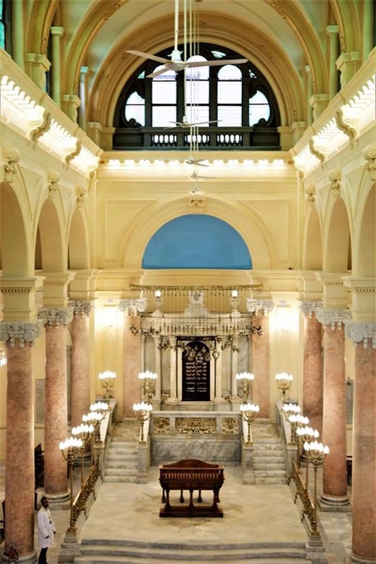 جولة وزير الآثار بالمعبد اليهودي وعدد من المتاحف الآثرية بمدينة الإسكندرية