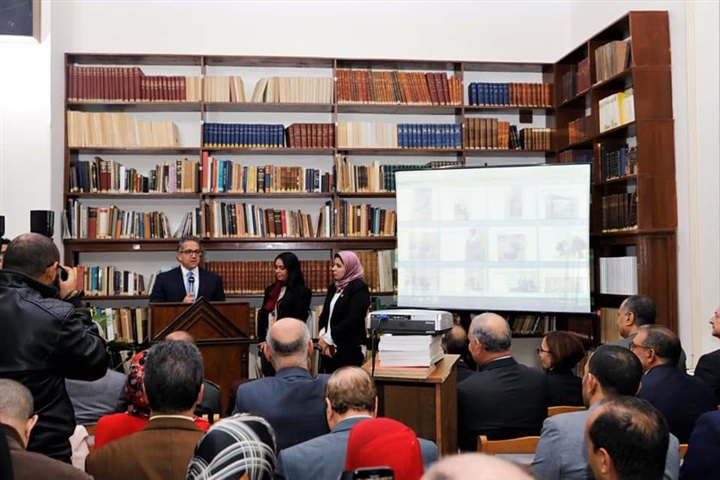 جولة وزير الآثار بالمعبد اليهودي وعدد من المتاحف الآثرية بمدينة الإسكندرية