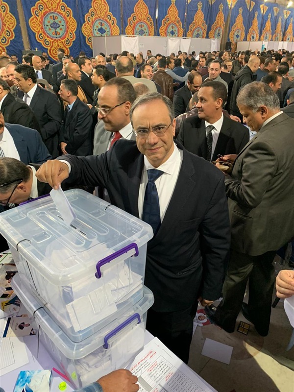 الدكتور خالد القاضي يهنئ المستشار محمد عبد المحسن بفوزه برئاسة نادي القضاة