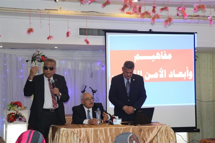 انطلاق دورة استراتيجيات الأمن القومي الأولى للمعلمين بالتعاون مع أكاديمية ناصر العسكرية   