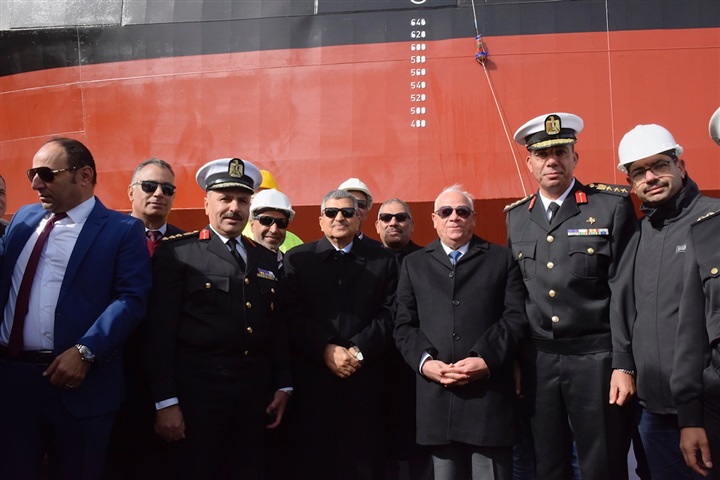  الفريق أسامة ربيع يشهد تدشين قاطرة الشهيد مصطفى محمود