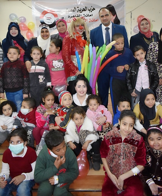 هند عاكف تزور مستشفي أبو الريش الياباني