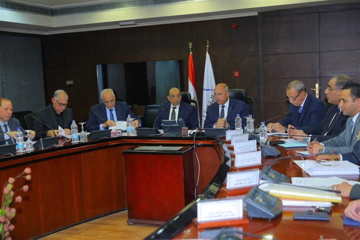 بالصور.. كواليس اجتماع وزير التنمية المحلية ووزير النقل ومحافظ الجيزة والقليوبية