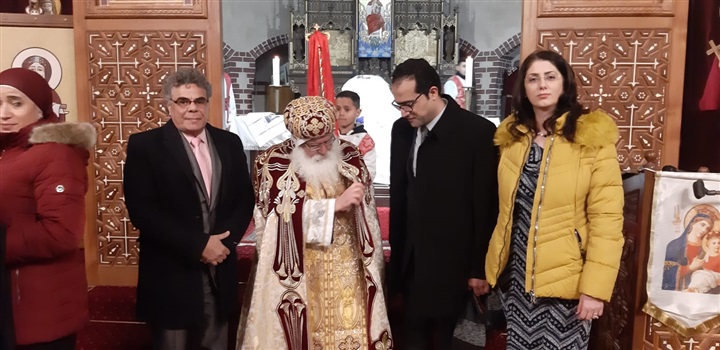 الجالية المصرية بألمانيا تحتفل بعيد الميلاد المجيد.. صور