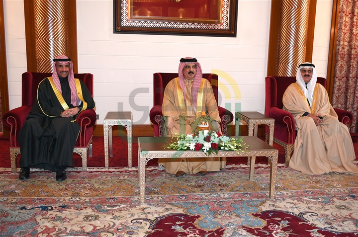 بالصور.. تفاصيل لقاء العاهل البحريني برئيس مجلس الأمة الكويتي