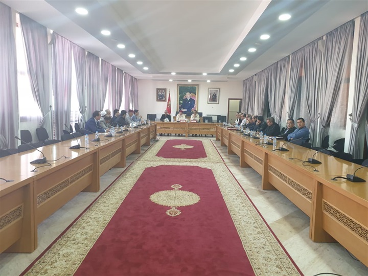 ترتيبات كأس العالم ساتوك للأيتام على مائدة اجتماع محافظة تيزانيت بتواصل مع شيخة آل ثانى