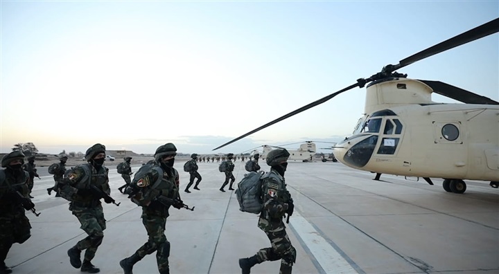 القوات الجوية تنفذ مهام قتالية على كافة الاتجاهات الاستراتيجية فى "قادر 2020"