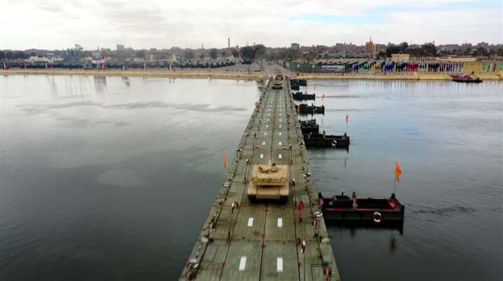 المناورة "قادر 2020".. الجيشان الثانى والثالث الميدانيين ينفذان عدداً من الأنشطة القتالية