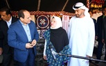 السيسى وولى عهد أبوظبى يتفقدان المعرض التراثي والثقافي لأعمال وفنون الحرف اليدوية البدوية المتنوعة 