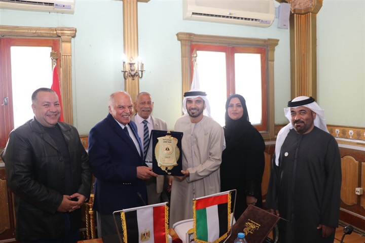 الزناتي يستقبل وفد جمعية المعلمين الإماراتية لتبادل الخبرات والتهنئة برئاسة اتحاد المعلمين العرب