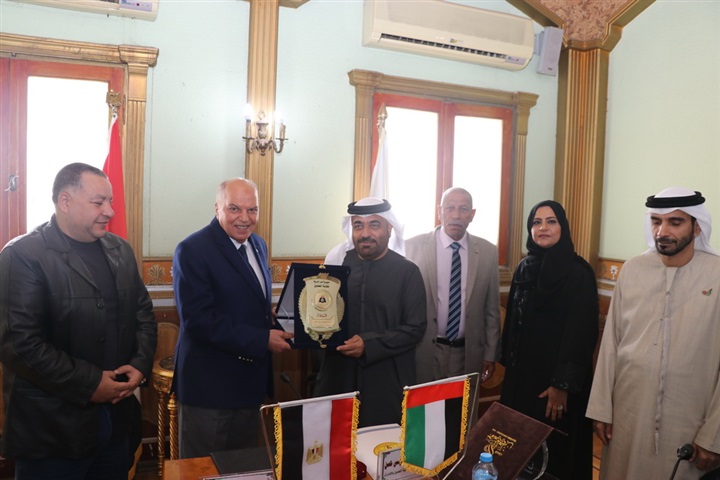 الزناتي يستقبل وفد جمعية المعلمين الإماراتية لتبادل الخبرات والتهنئة برئاسة اتحاد المعلمين العرب