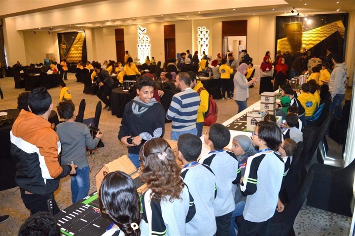 وفد دبلوماسي يتابع المنتدى العربي الإفريقي ويشيد بدور الرئيس في دعم الابتكار والتكنولوجيا 