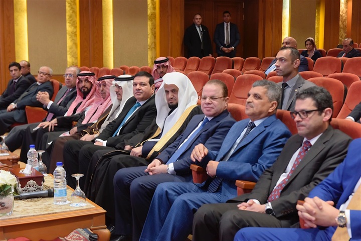 للتعرف على مستجدات التنمية في منطقة القناة.. الفريق أسامة ربيع يستقبل النائب العام المستشار حماده الصاوي والنائب العام السعودي الشيخ سعود بن عبد الله المعجب   