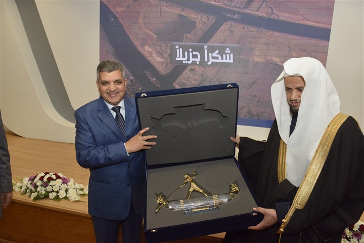 للتعرف على مستجدات التنمية في منطقة القناة.. الفريق أسامة ربيع يستقبل النائب العام المستشار حماده الصاوي والنائب العام السعودي الشيخ سعود بن عبد الله المعجب   