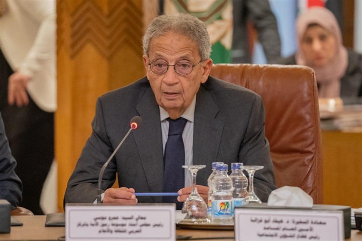 الجامعة العربية تمنح حاكم الشارقة جائزة التميز العربي لدعم الابداع الشعري