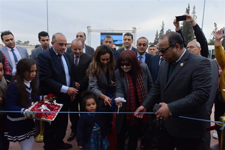 تحت رعاية الفريق أسامة ربيع.. افتتاح ميدان الشاعر الكبير عبد الرحمن الأبنودي بعد أعمال التطوير والتجديد