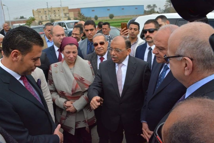 بالصور.. وزيرا التنمية المحلية والبيئة يفتتحان محطة المناولة الوسيطة بكرداسة بالجيزة 