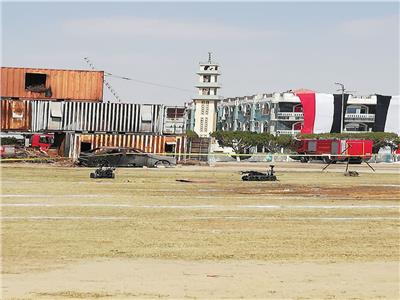 بالصور.. عرض عملي لعمليات إطفاء الحرائق وإبطال عبوات ناسفة