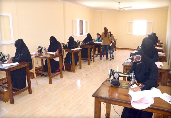القوات المسلحة تفتتح مدرسة للتعليم الثانوي ووحدة اجتماعية بمدينة رأس سدر