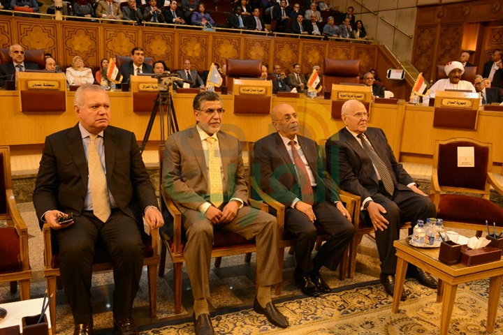 بالصور.. أبو الغيط: رئيس وزراء البحرين صاحب رؤية عميقة