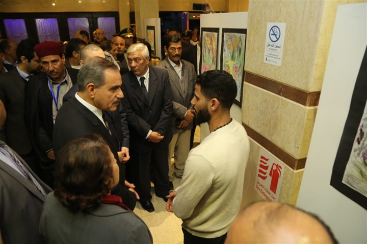 بالصور.. في ذكري ميلاده.. كفر الشيخ تحتفل بـ«أحمد زويل» بحضور المحافظ وشقيقته