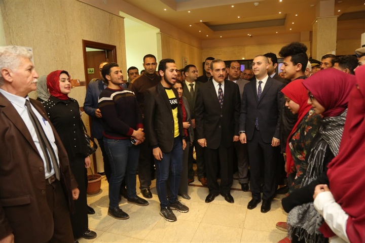 بالصور.. في ذكري ميلاده.. كفر الشيخ تحتفل بـ«أحمد زويل» بحضور المحافظ وشقيقته