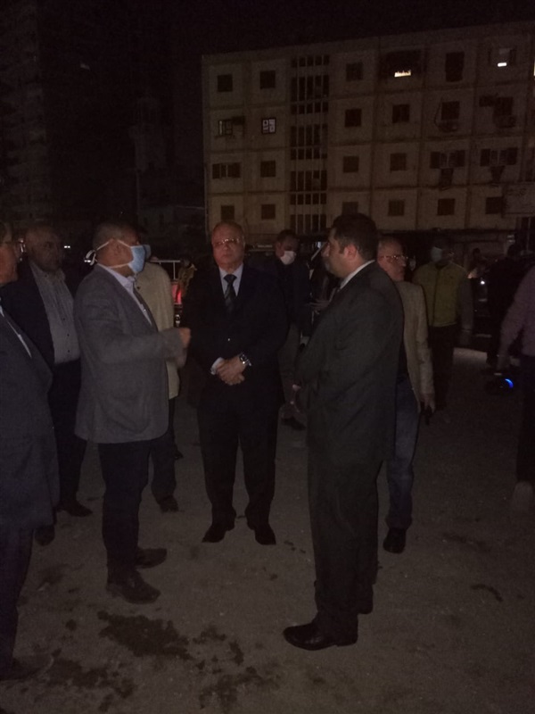 محافظ القاهرة يعمل جولات مستمرة لمتابعة إلتزام المواطنين بتطبيق قرار الحظر 