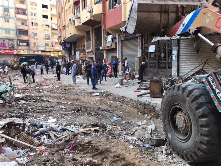 الجيزة تزيل أكبر سوق عشوائى بالهرم و3 أسواق ببولاق الدكرور