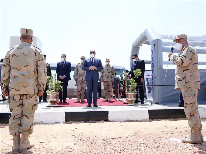 الرئيس السيسي يشهد استعدادات القوات المسلحة لمجابهة انتشار فيروس كورونا
