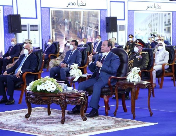 الرئيس السيسي يشهد استعدادات القوات المسلحة لمجابهة انتشار فيروس كورونا