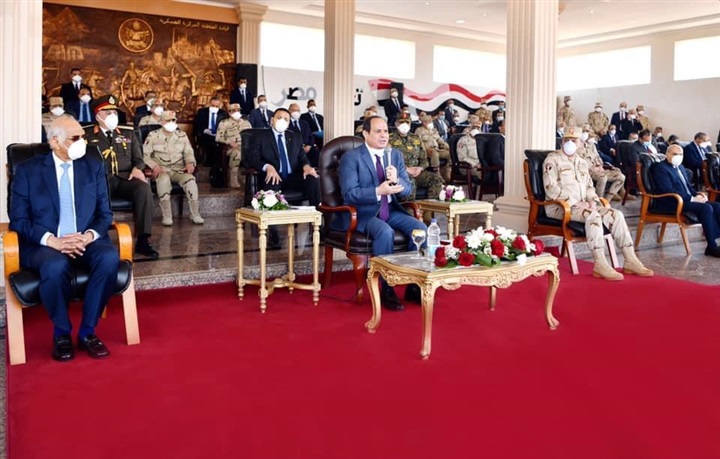 الرئيس السيسي يشهد استعدادات القوات المسلحة لمجابهة انتشار فيروس كورونا