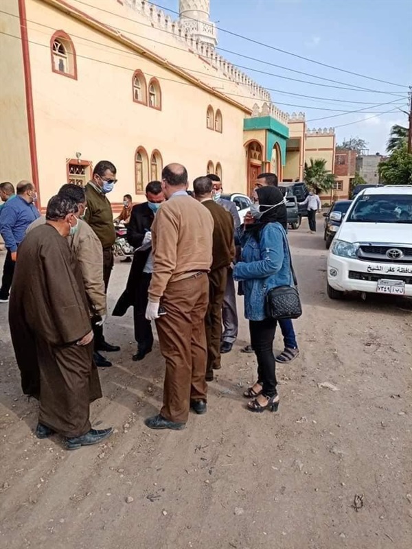 بالصور.. «صدي العرب» يرصد إجراءات عزل قرية «كفر العجمي» في بيلا بكفر الشيخ بعد ظهور 9 حالات مصابة بـ«كورونا»